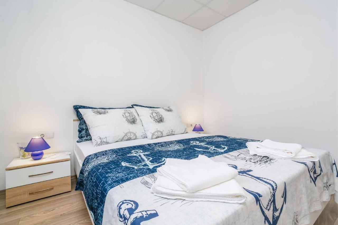 Apartments In Cizici/Insel Krk 31083 מראה חיצוני תמונה