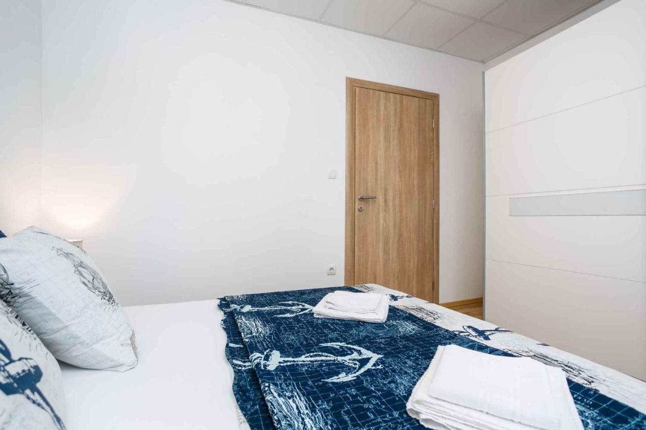 Apartments In Cizici/Insel Krk 31083 מראה חיצוני תמונה
